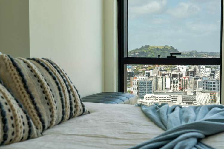 5203/10 Commerce Street City Centre_50