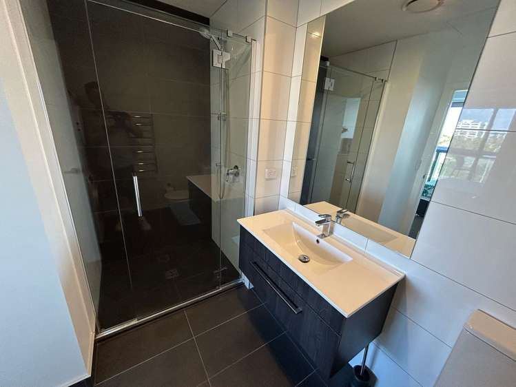 201A/8 Lakewood Court Manukau_6