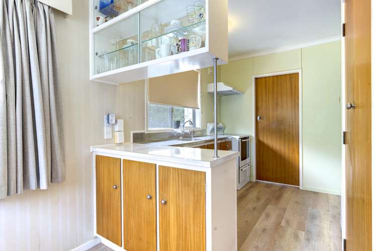 2 Sandringham Road Enderley_5