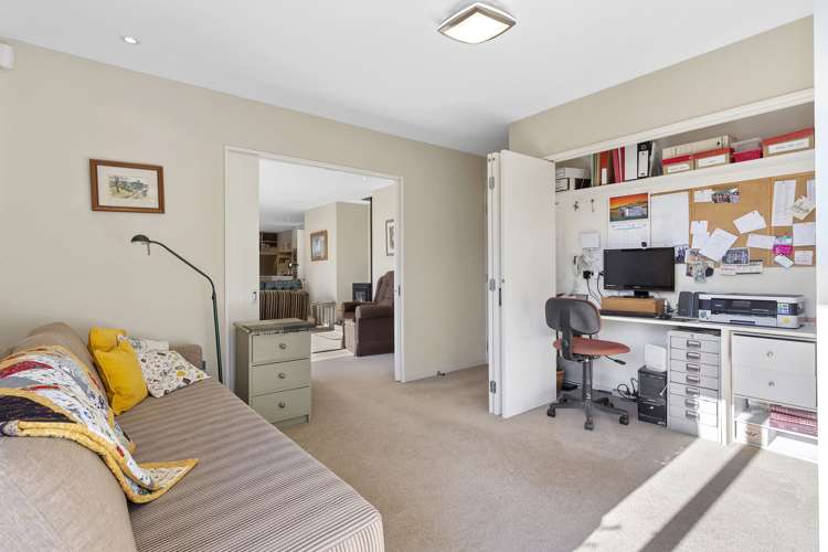 8d Bank Street Amberley_9