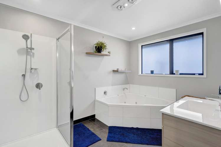 37 Papawhero Drive Bell Block_16