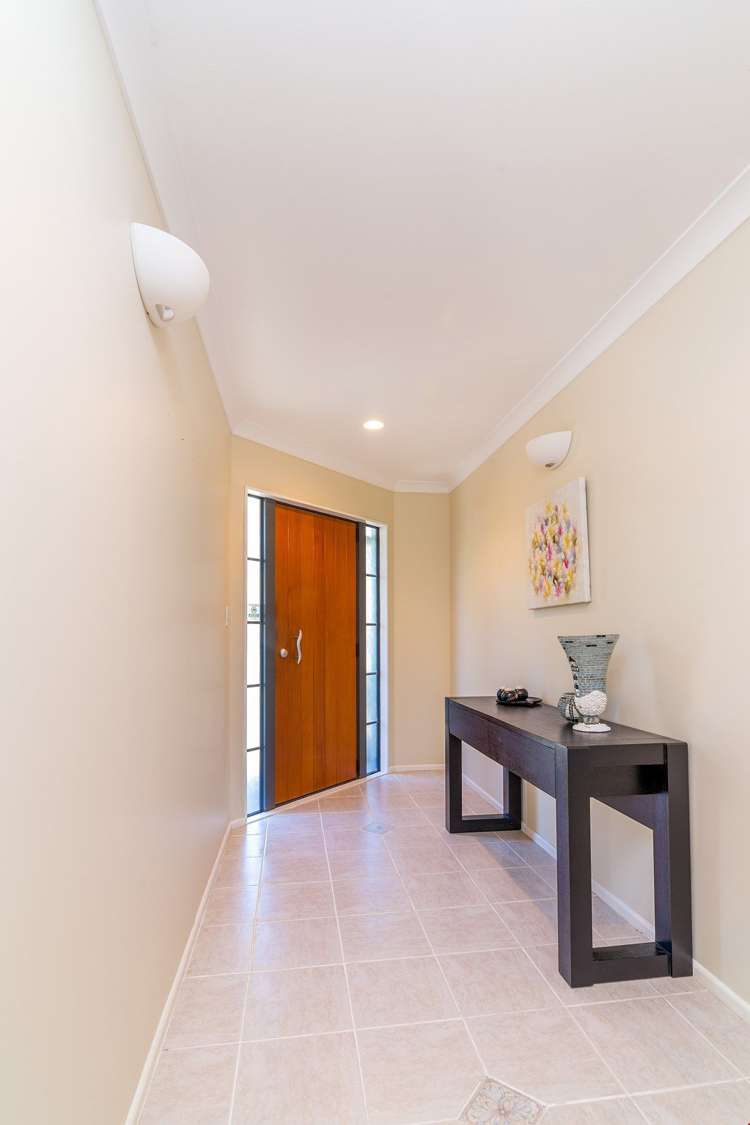 6 Roberta Crescent Orewa_14