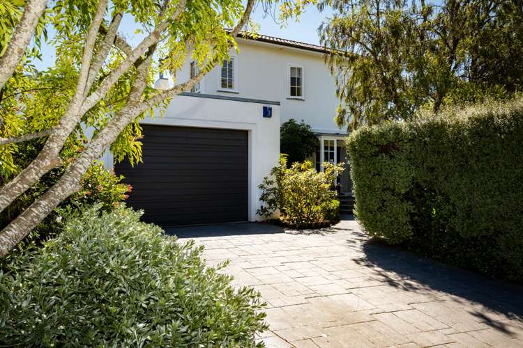 2 Emerald Hill Havelock North_18