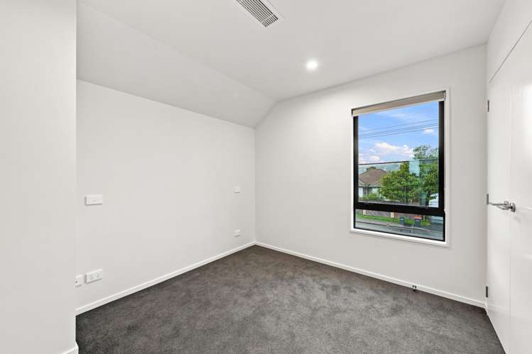 2/9 Frankleigh Street Somerfield_7