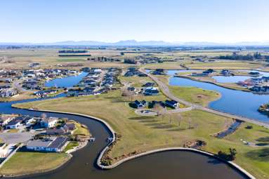 Lot 3 Loch Green_4