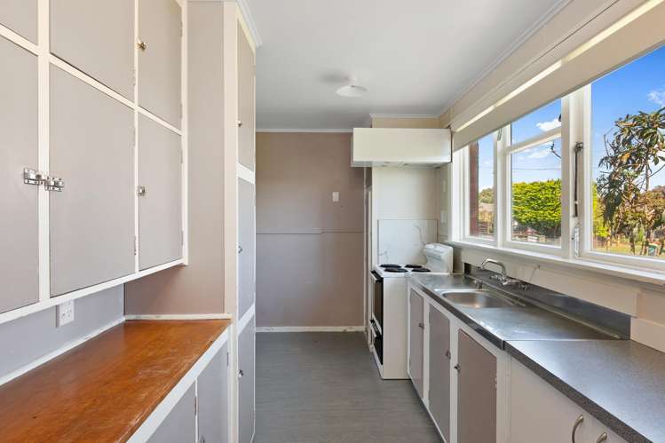 3 and 5 Solent Place Aranui_3