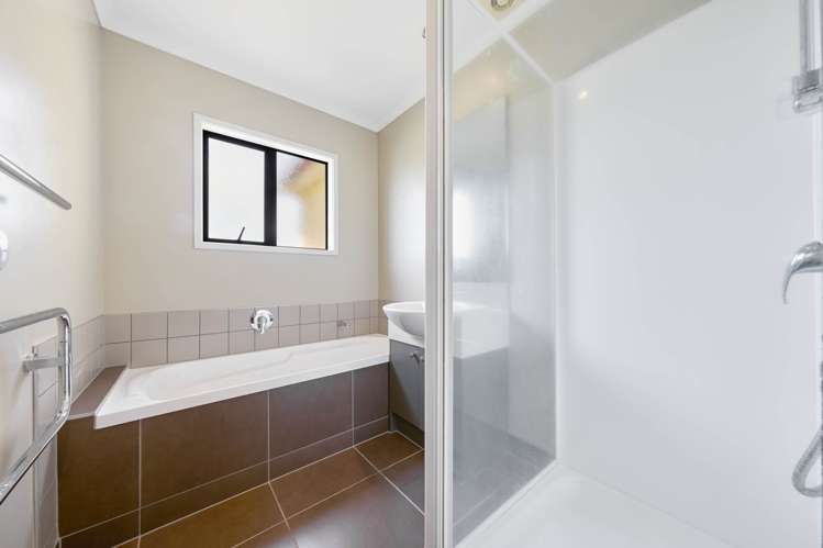 2 Sonoma Crescent Oteha_14