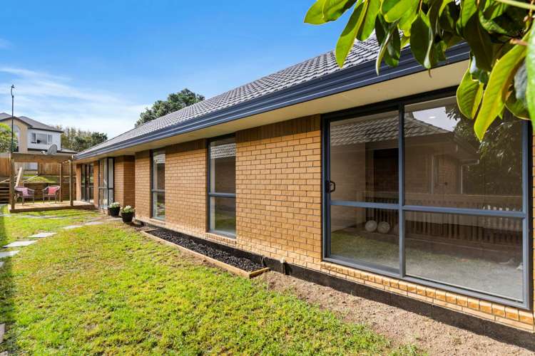 4/12 Northcross Drive Oteha_4