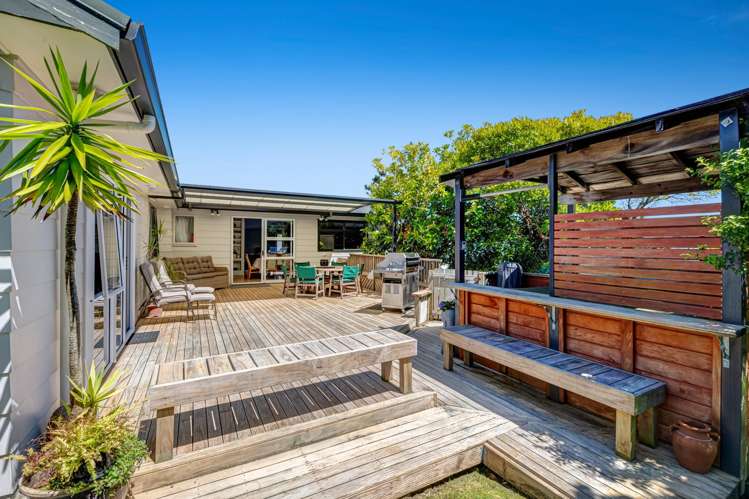 28 Gilshennan Valley Red Beach_22