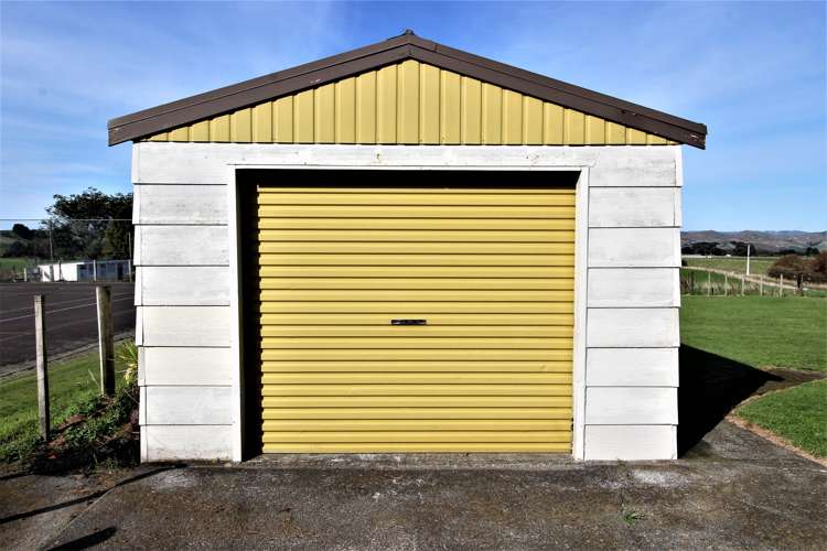 258 Valley Road Woodville_16