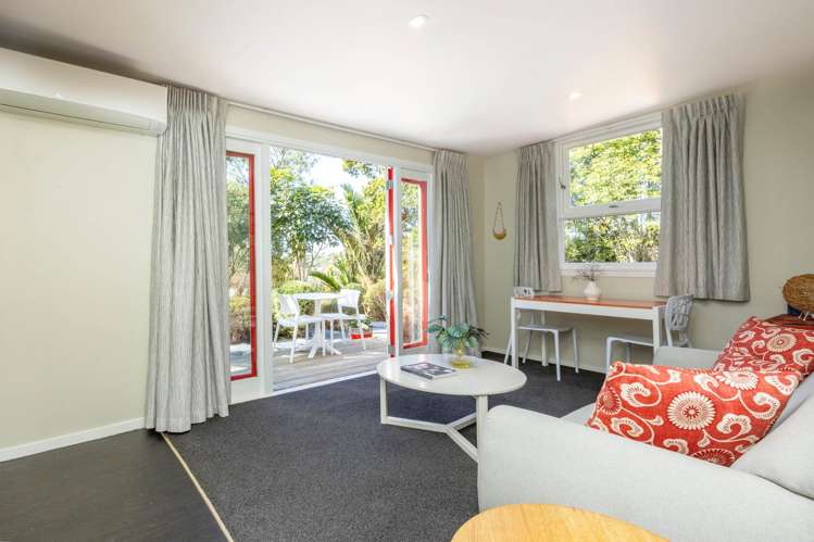 160 Seabrook Avenue New Lynn_15