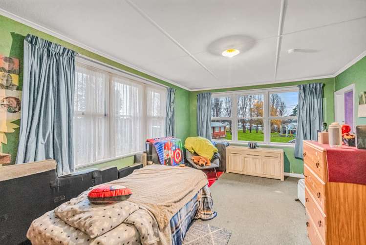 22 Gordon Terrace Gore Surrounds_10