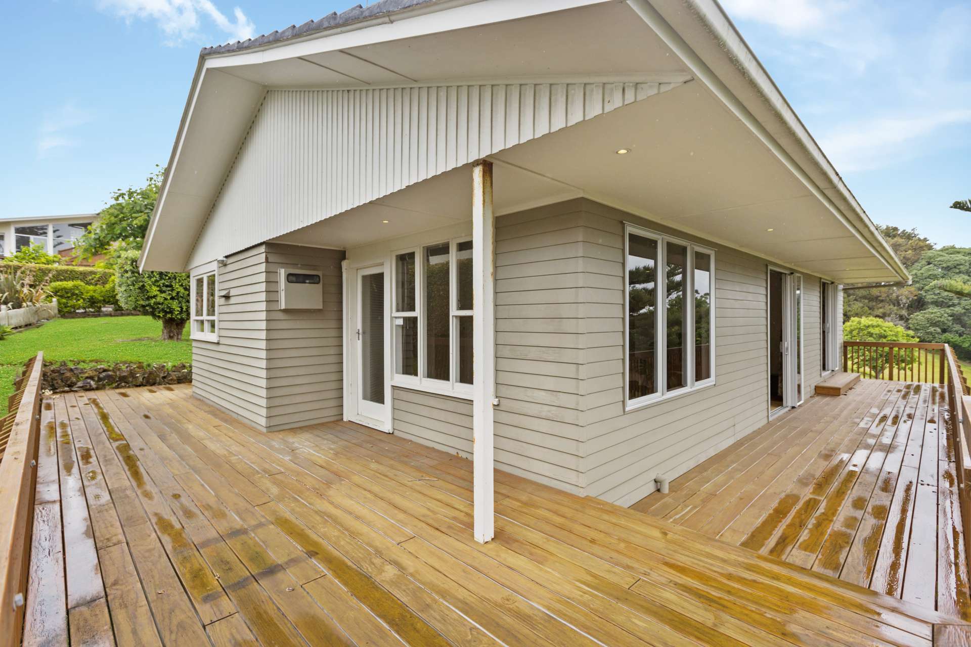 6 Hutchinsons Road Bucklands Beach_0