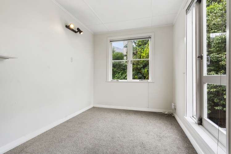 2/6 Aratonga Avenue Greenlane_5