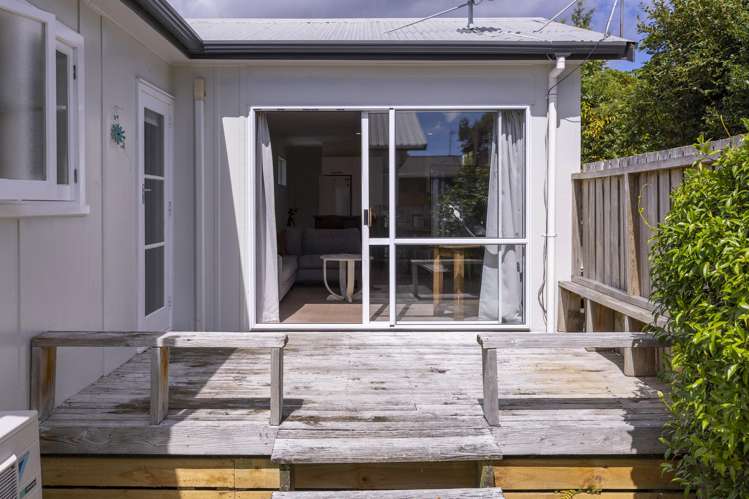 2/10 Laughton Street Taupo_7