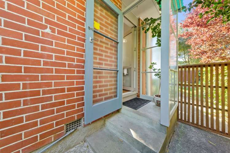 2/11 Holliss Avenue Cashmere_10