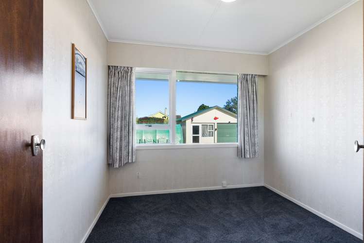 3 Edinburgh Street Patea_11