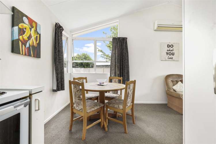 4 Elmwood Crescent Pukete_3