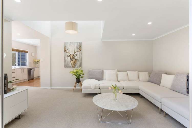 21 Arapito Road Titirangi_23