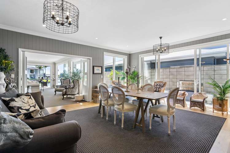 308 Waterways Parade_4