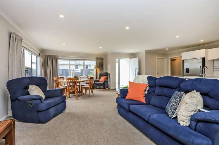 2/416 Murdoch Road West Raureka_4