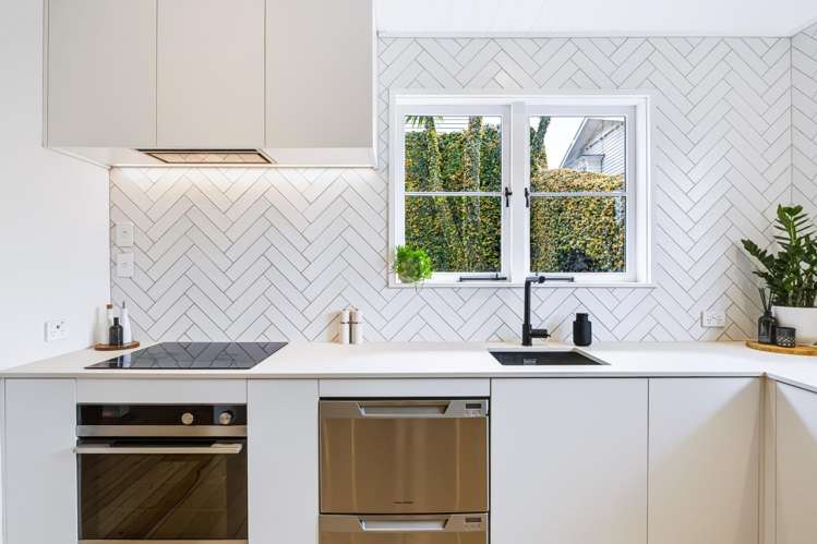 23B Abbotts Way Remuera_13