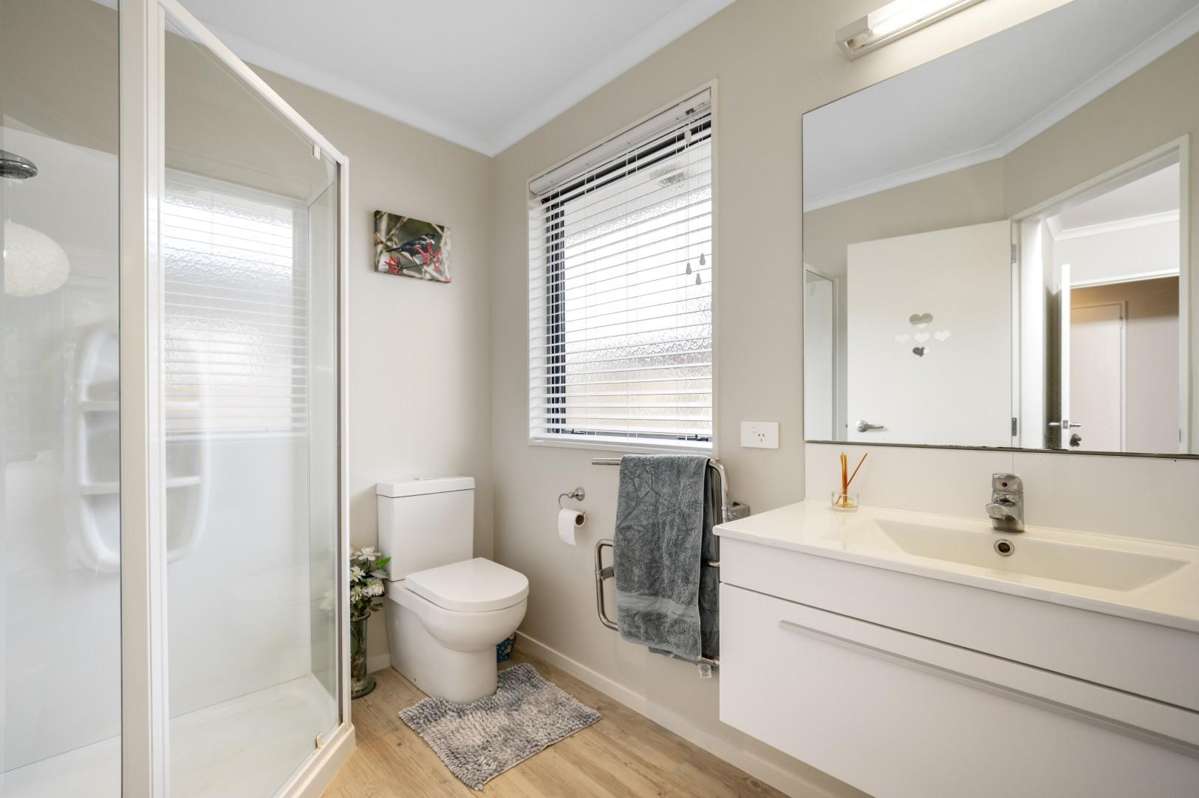 12 Vantage Place_5