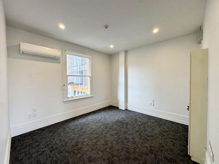 290 Montreal Street City Centre_9