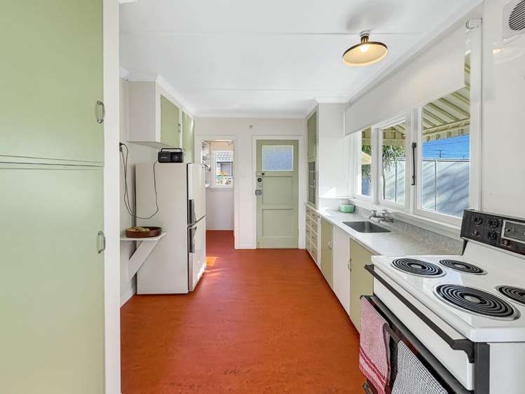 81 Moana Street 1236_5