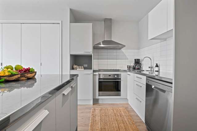 Unit 209/19 Bute Road Browns Bay_4