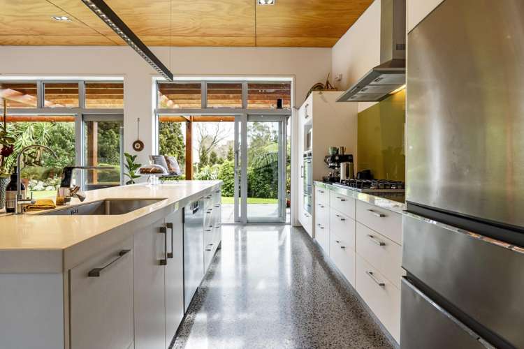 225 Awai Road Tarurutangi_9