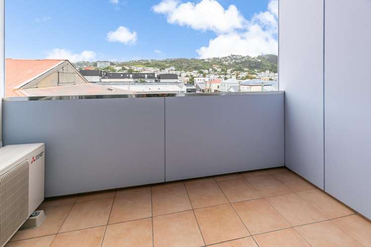 207/42 Constable Street Newtown_7