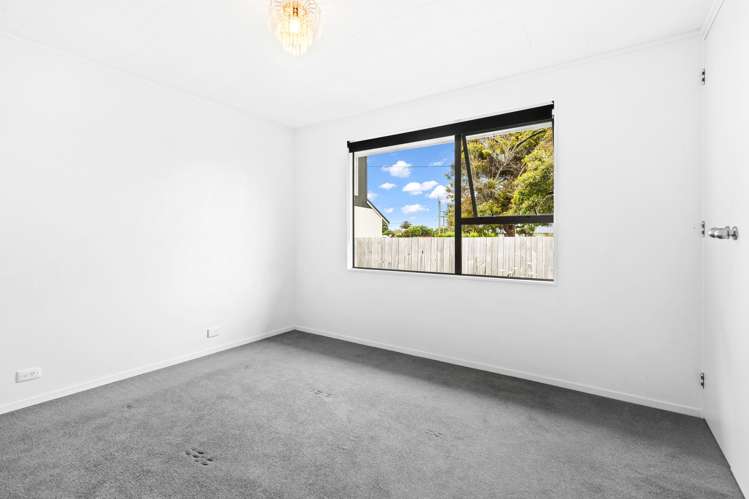 8 Ferry Road Waipu_18