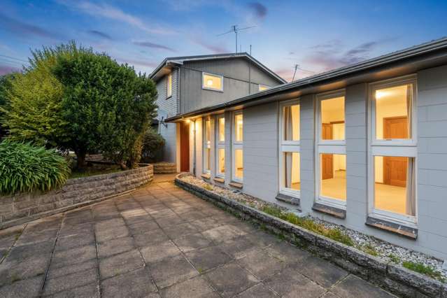 369 & 369A York Place Dunedin Central_1