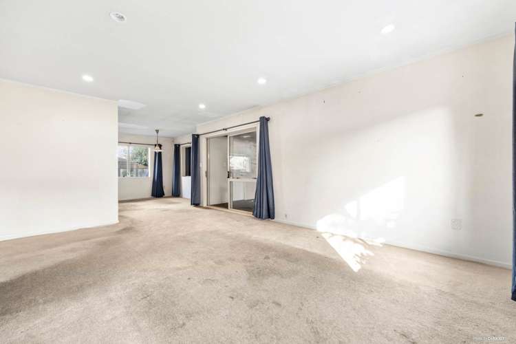 12a Links Road New Lynn_11