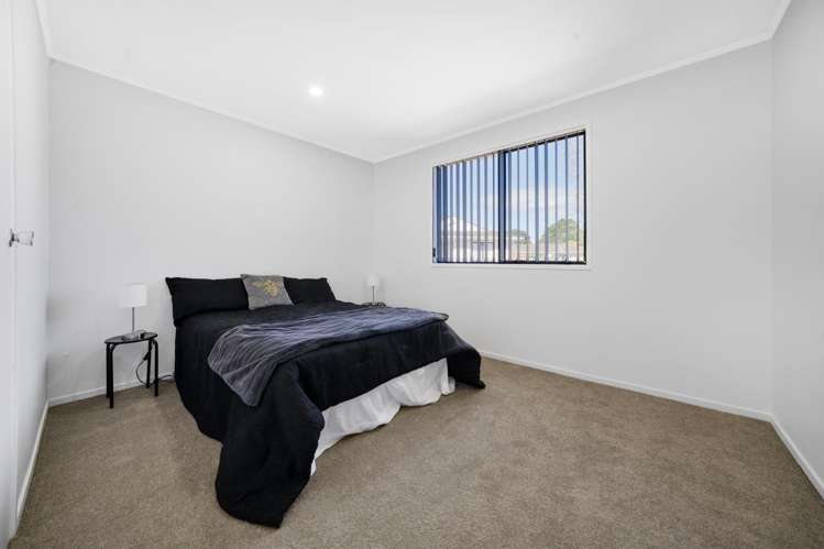 14 Mcgreal Place Clendon Park_5