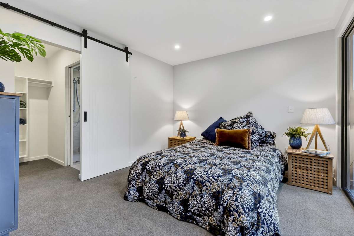 19 Burbank Road_5