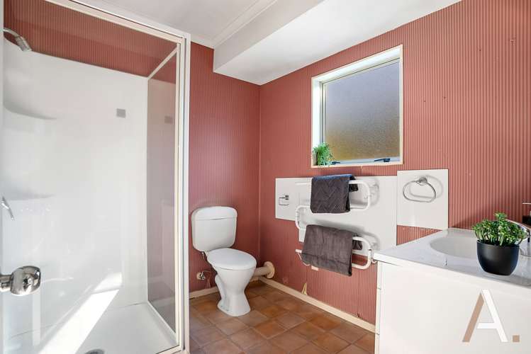 17 De Havilland Drive Goodwood Heights_14