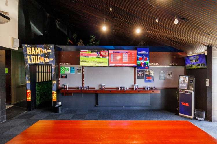 787-789 Main Street City Centre_13