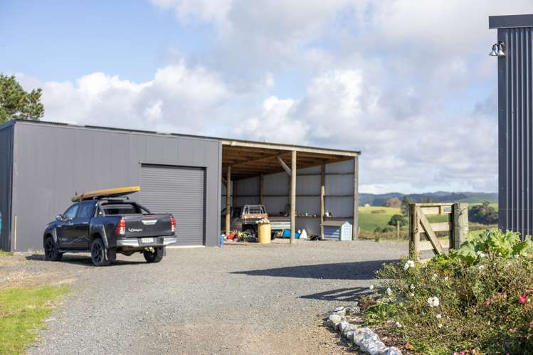 272 Ngutunui Road Puketotara_16