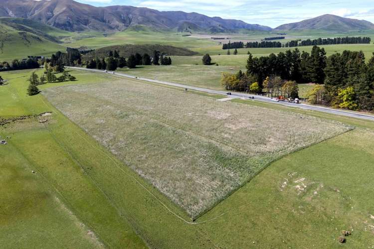 Fairlie Tekapo Road Burkes Pass_15