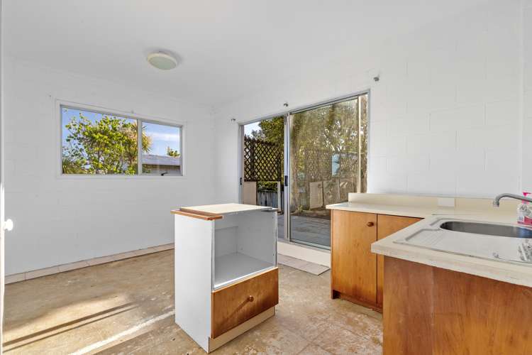 216 Glamorgan Drive Northcross_31