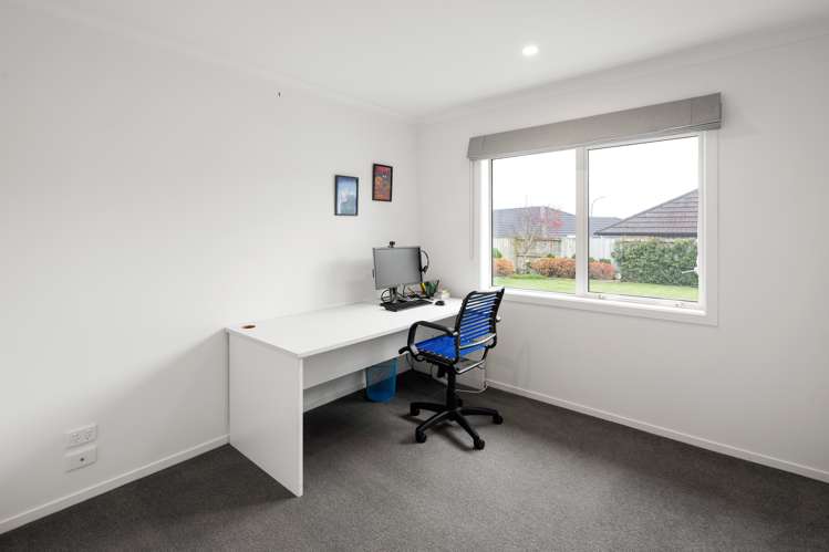 4 Rose Berry Crescent Flagstaff_20