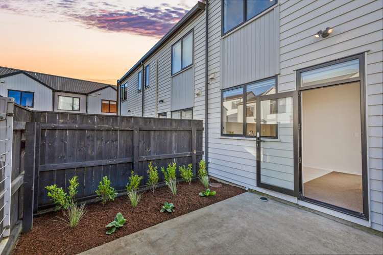 12 Uku Lane Hobsonville_12