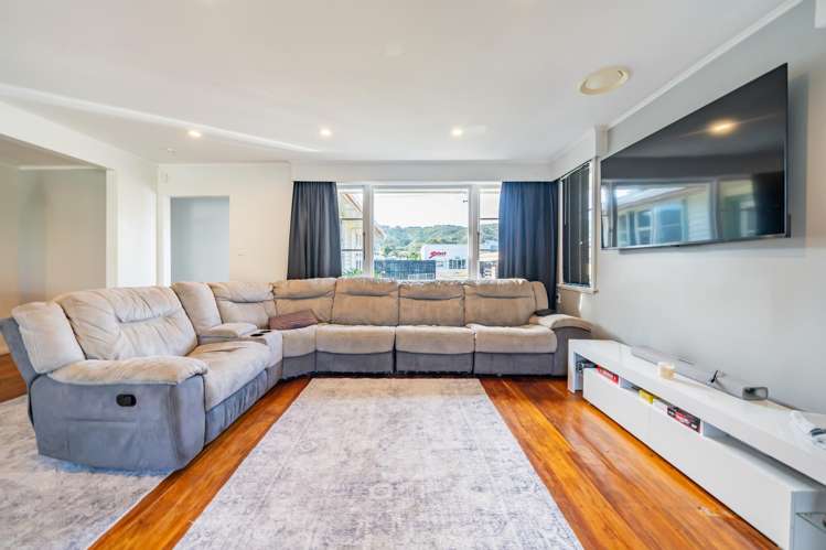 1055 Fergusson Drive Clouston Park_7