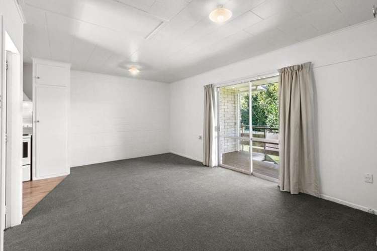 2/8A Hood Place Spotswood_2