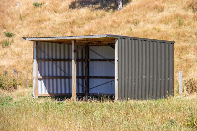 5645 Masterton Castlepoint Road Tinui_16