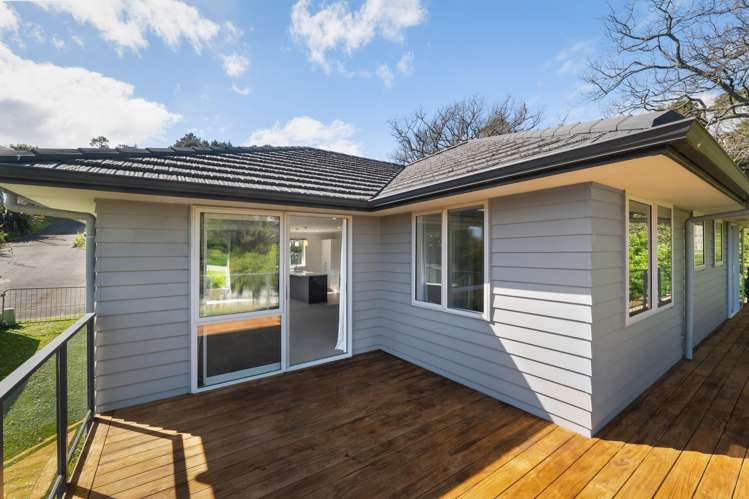 128 Korokoro Crescent Thames_16