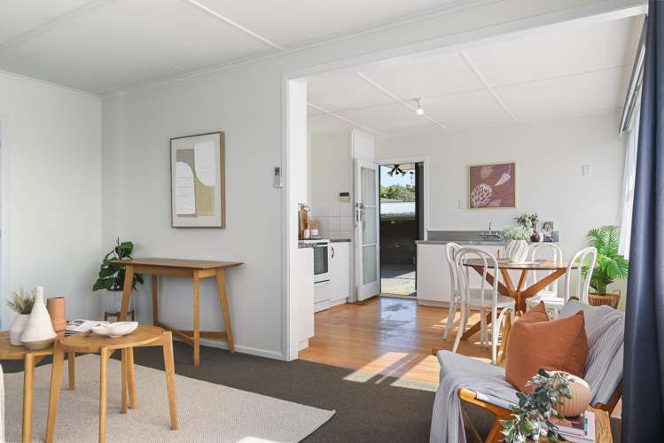 63 Corlett Street Utuhina_2