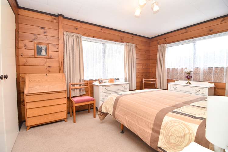 12 Deller Drive Carterton_10